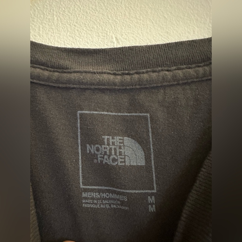 The North Face Short Sleeve Shirt Gray Size Medium - Picture 3 of 4